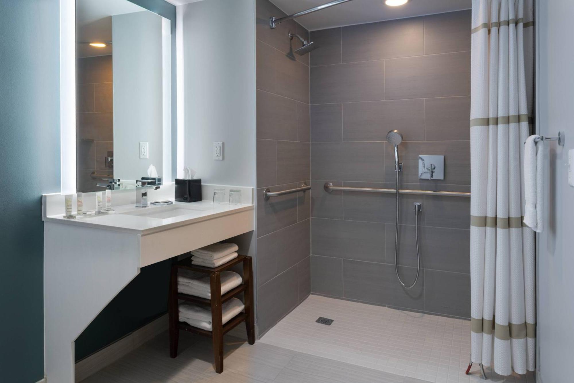 Marriott Greensboro Downtown Dış mekan fotoğraf